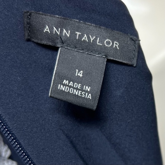 Ann Taylor Dress Womens 14 Blue White Linen Blend Halter Embroidered Pineapple - Picture 10 of 13